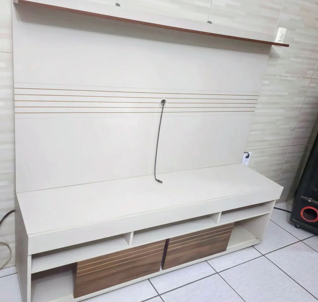 Rack com painel em otimo estado - Foto 3