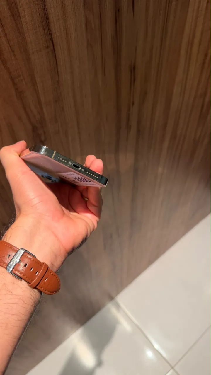 iPhone 13 Pro Max 128g dourado  - Foto 2