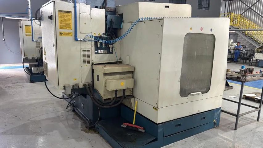 Centro de Usinagem CNC Discovery 1250 Marca Romi  - Foto 3