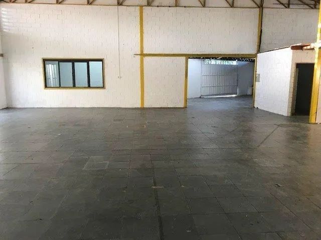 Galpão Comercial 381m² | Mezanino e Estacionamento | Sorocaba-SP - Foto 4