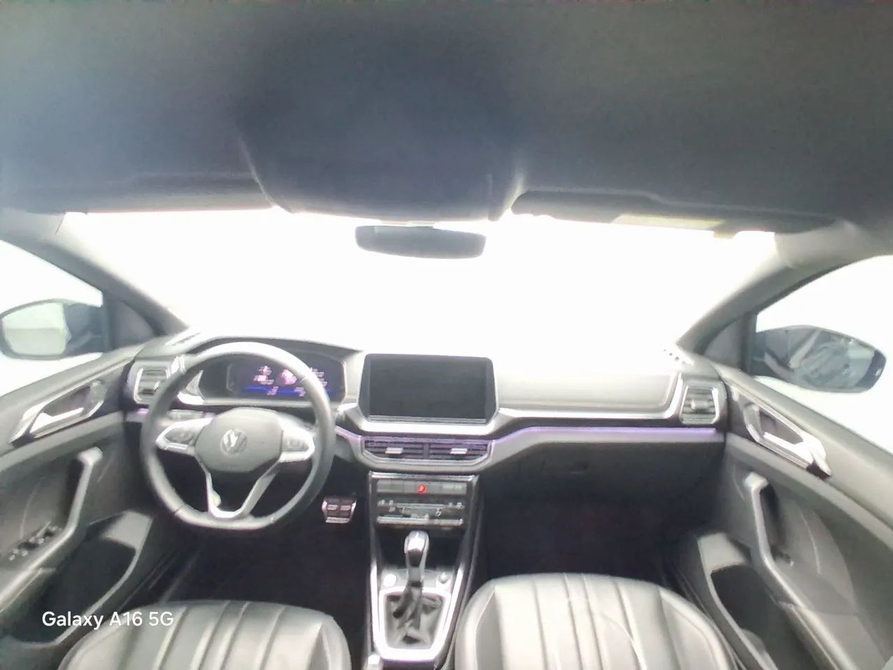 Volkswagen T-Cross Highline 1.4 TSI Flex 16V 5P AUT, foto 15 de 18