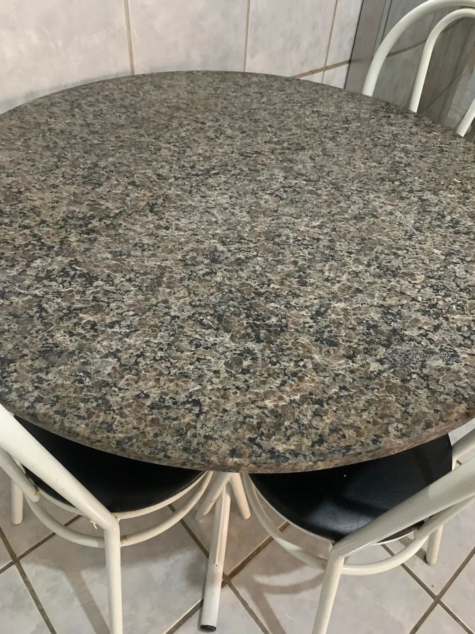 Mesa com tampo de granito - Foto 2
