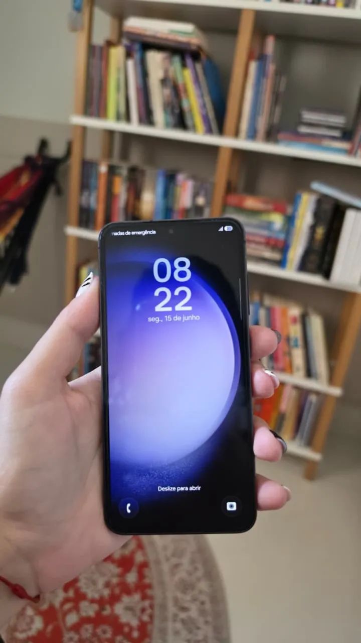 SAMSUNG S23 256GB 8GB RAM com CAIXA e CARREGADOR
