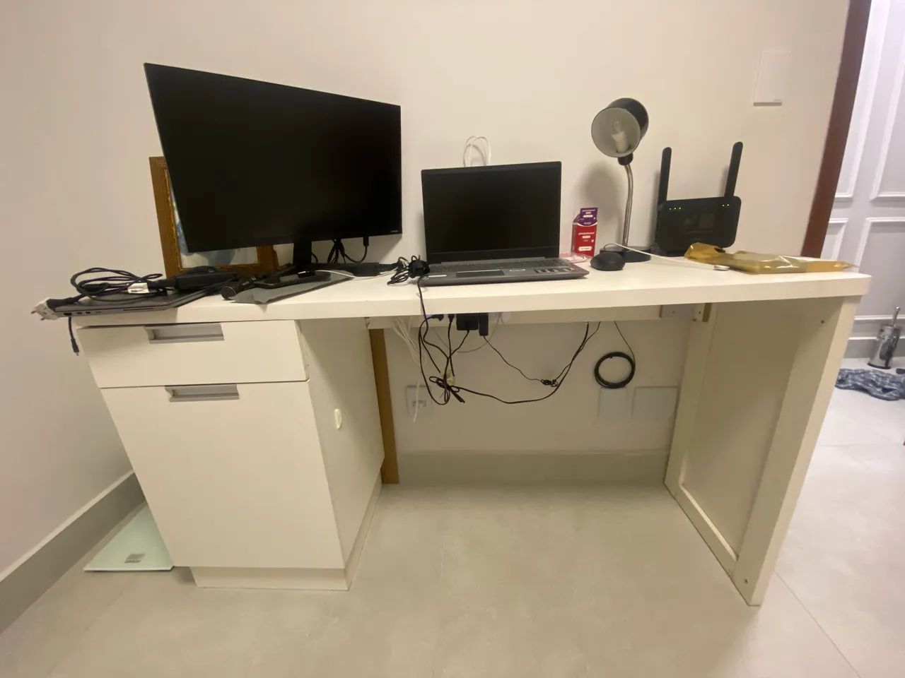 Mesa para computador em MDF431160379898613760