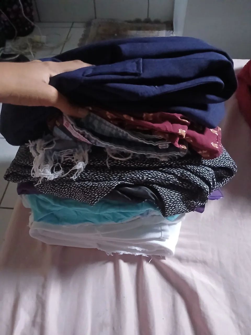 Doação de roupas femininas 