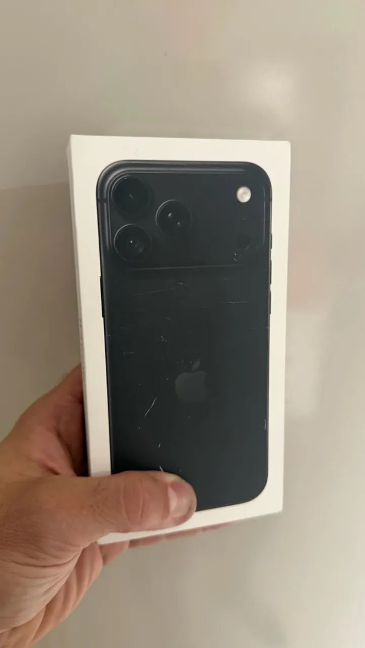 Iphone 18 pro max 256 gb black  - Foto 2