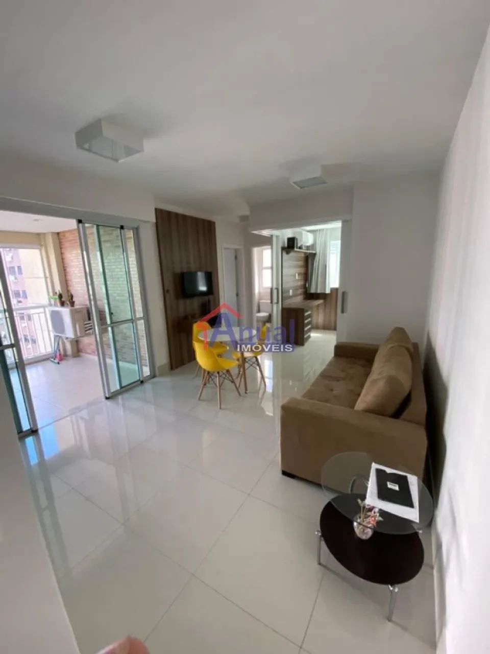 Flat com 2 Dormitórios (1 Suíte), Varanda Ampla e 2 Vagas próximo à Av. Paulista!
