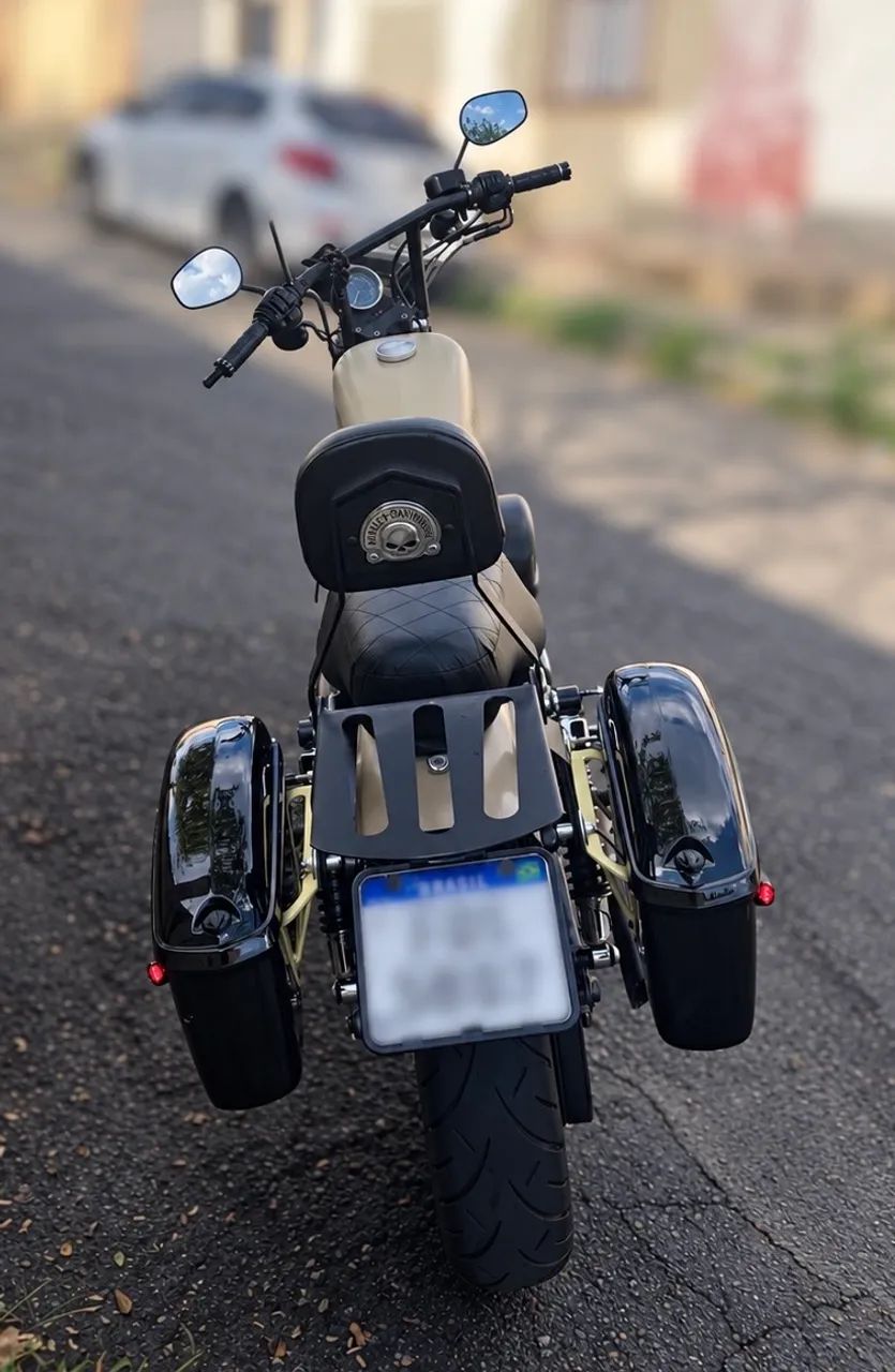 Harley-Davidson Sportster 883 - Foto 2