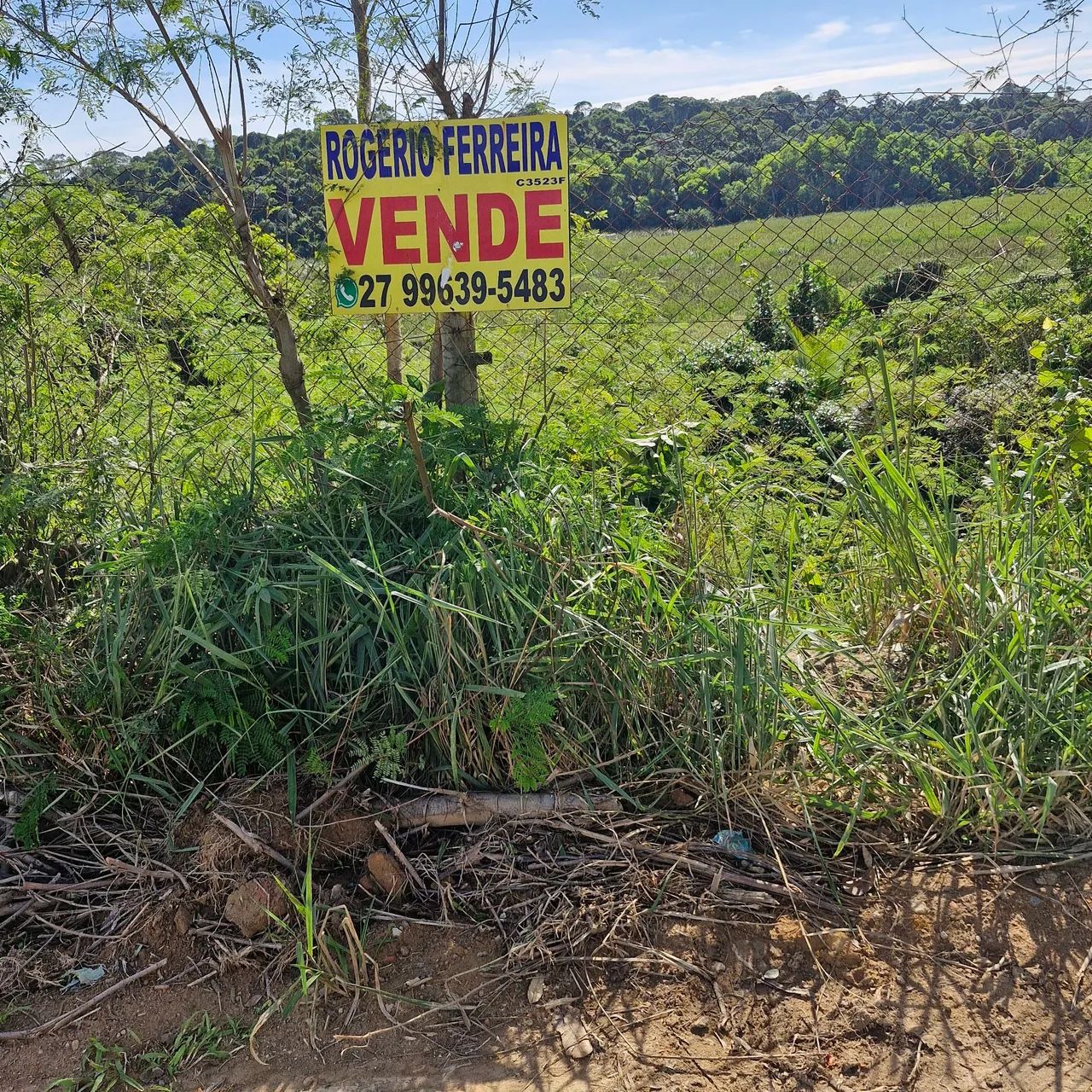 Excelente Chácara Retiro Congo Fundos para o brejo!