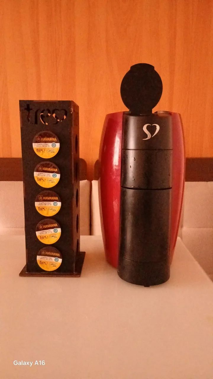 Cafeteira capsulas 3 corações 
