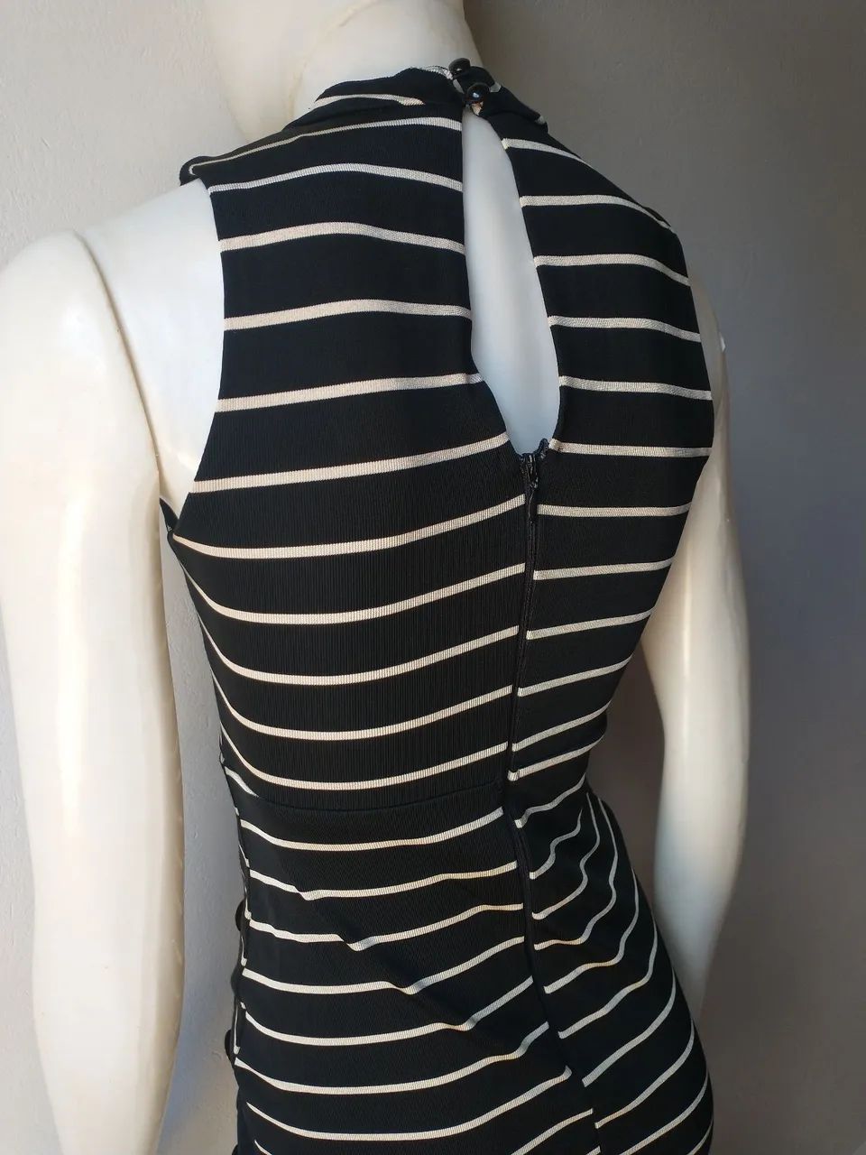 Vestido Tubinho Assimétrico  - Foto 2