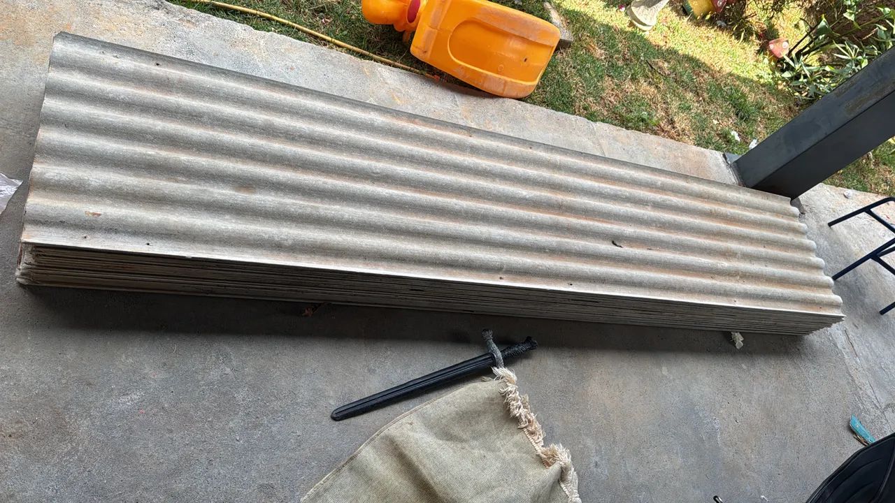 Telhas Fibrocimento 50x244, são 32 unidades - Foto 2