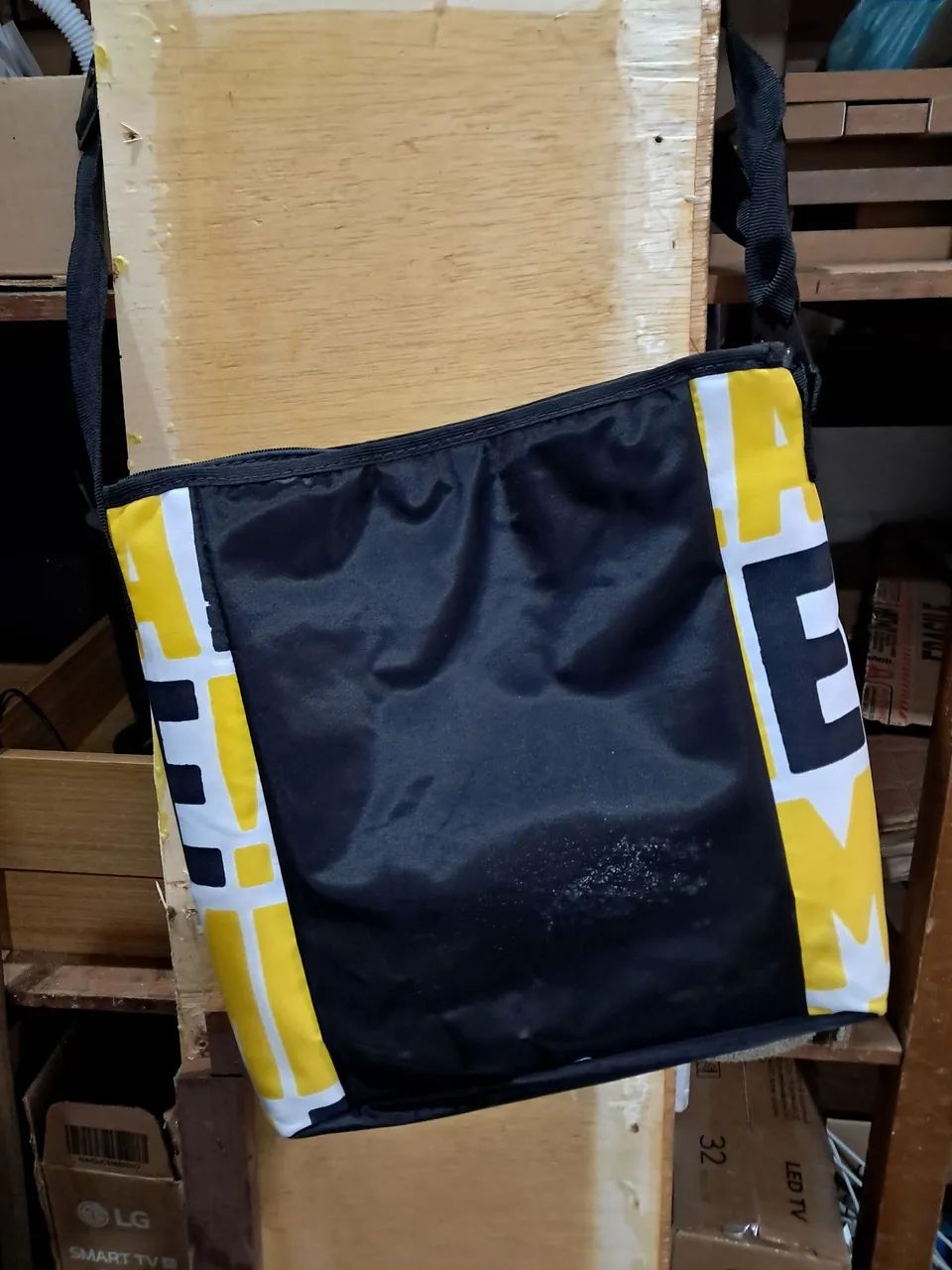 Bolsa térmica em excelente estado de conservação e limpeza usada - Foto 2