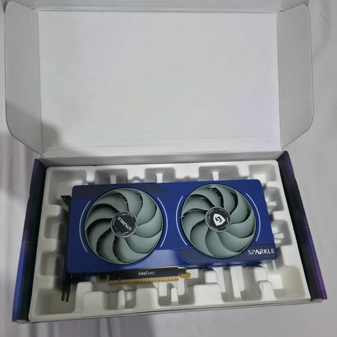10GB Arc B570 OC Guardian Sparkle Placa de Vídeo - Foto 4