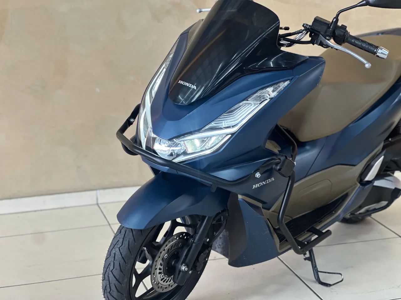 Honda Pcx Dlx - Foto 2