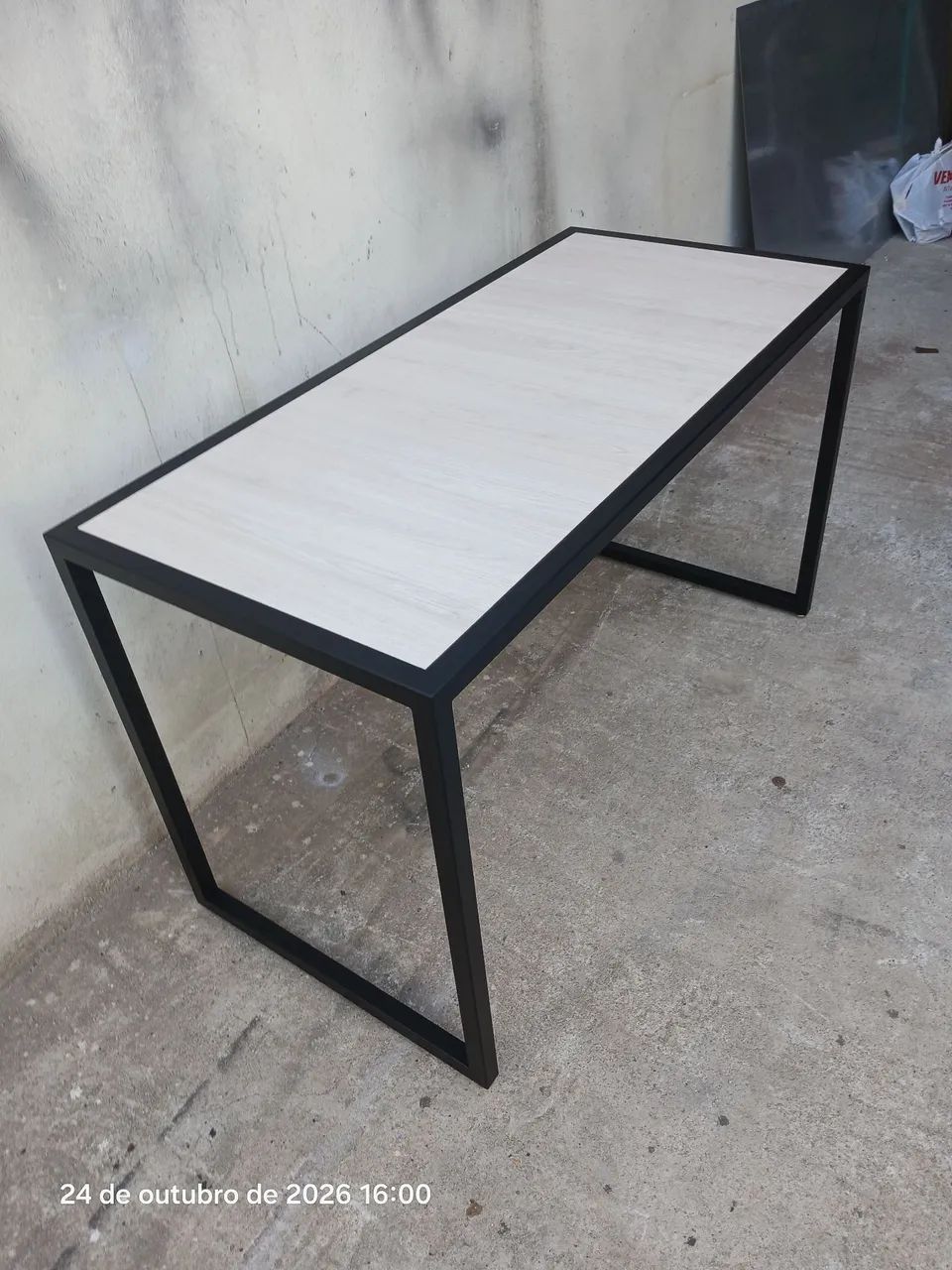 Mesa industrial.  - Foto 4