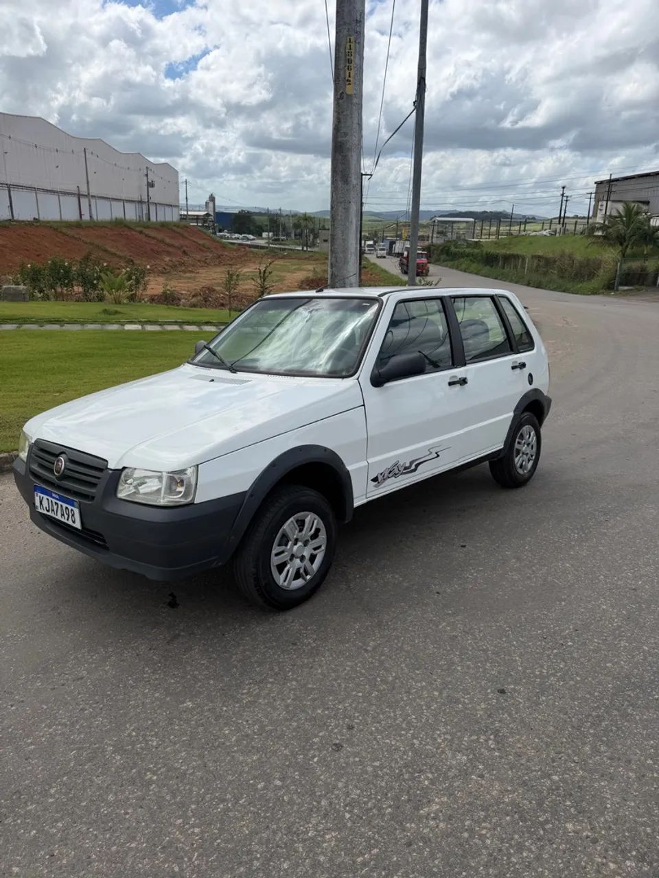 Fiat Uno Uno Mille Celeb. WAY ECON. 1.0 F.Flex 4p 2013
