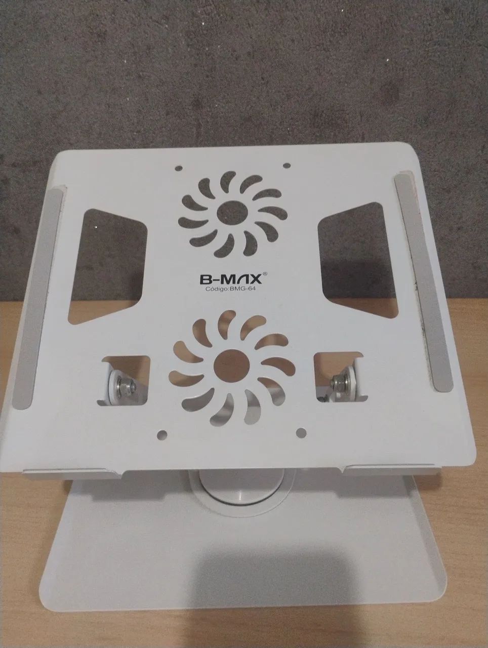 Suporte branco para notebook 