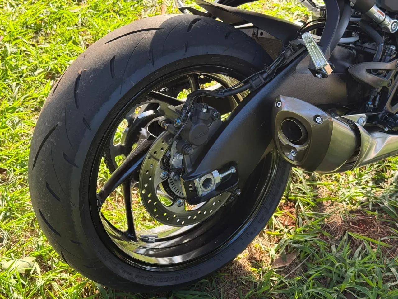 Suzuki GSX-S 1000 - Foto 4