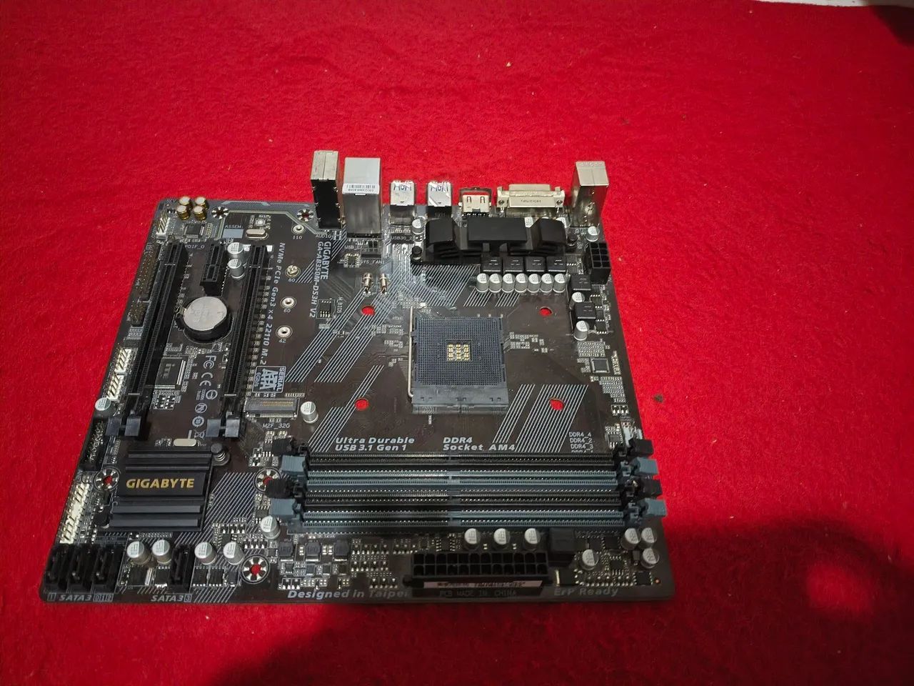 Ab350m gigabyte liga sem imagem  - Foto 4