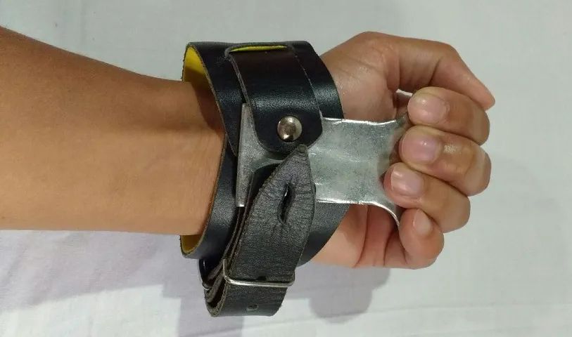 Munhequeira Regulavel Aluminio