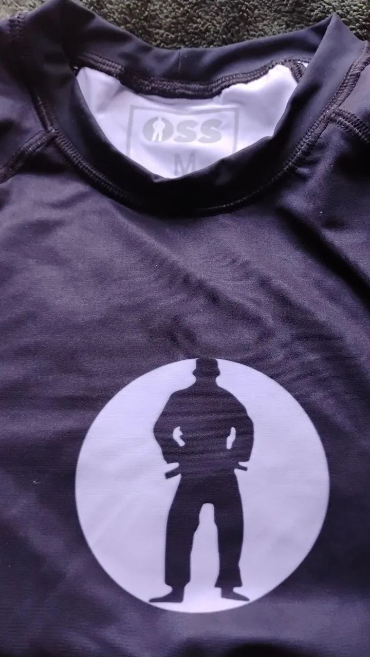 OSS rashguard
