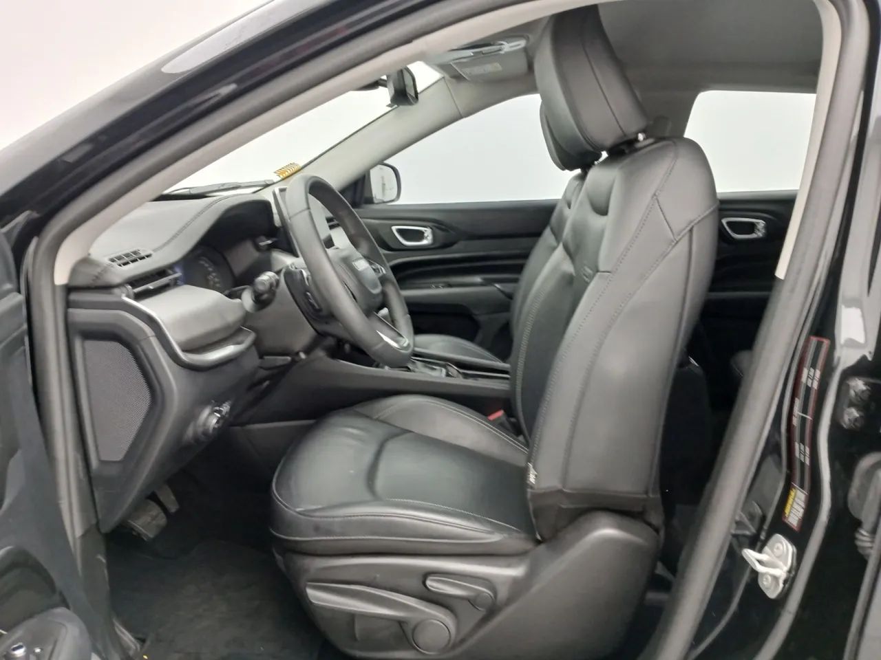 Jeep Compass LONG. T270 1.3 TB 4x2 Flex Aut., foto 16 de 18