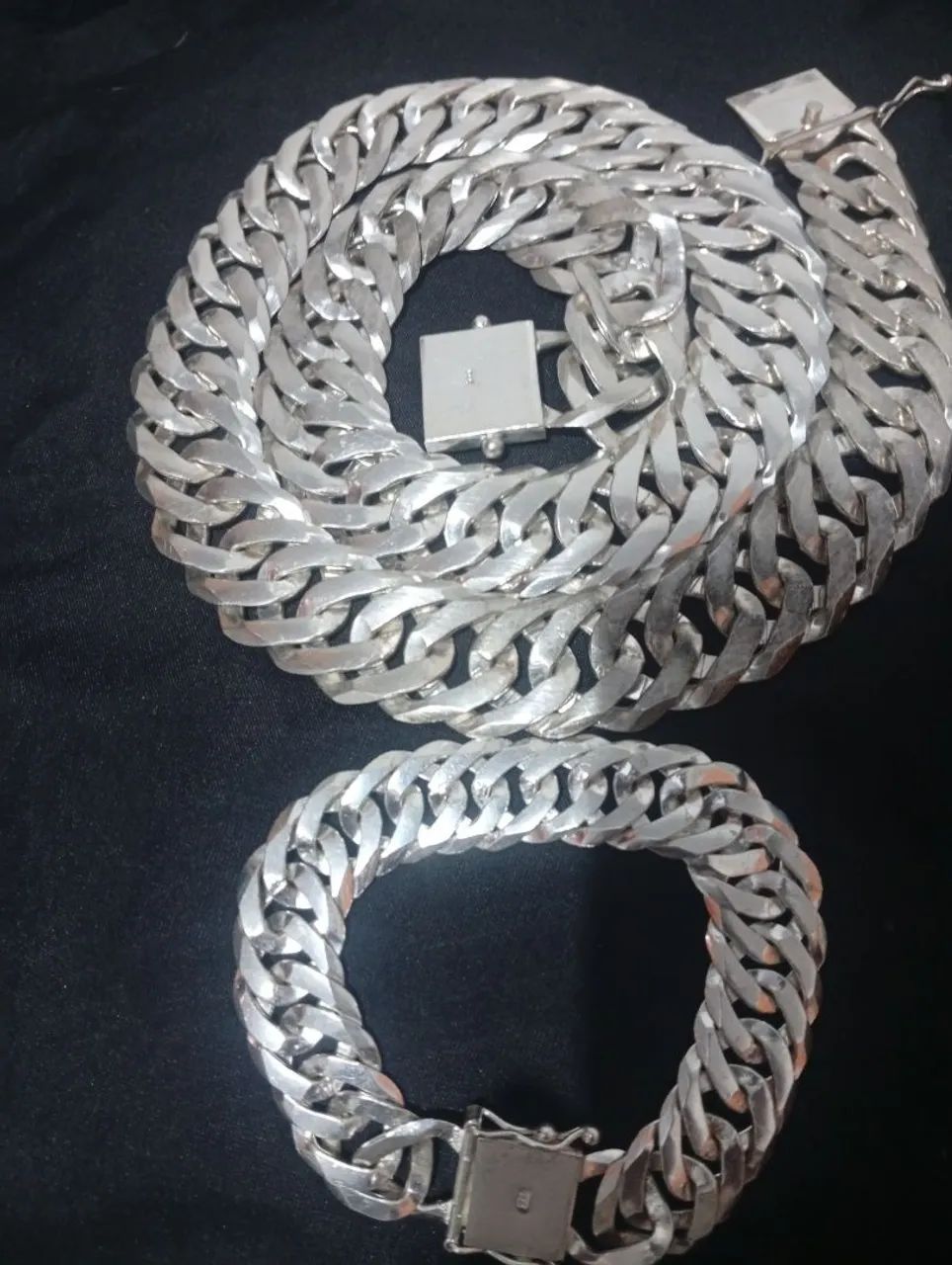 Corrente e pulseira estilo cubana pra maciça , 308gramas - Foto 4