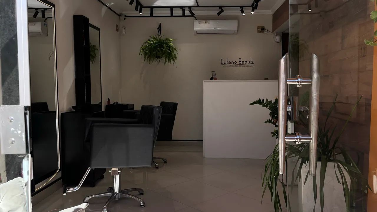 Passo o ponto de um salão de beleza consolidado
