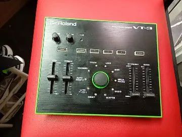 Roland Voice Transformer VT-3 - Instrumentos musicais - Vila
