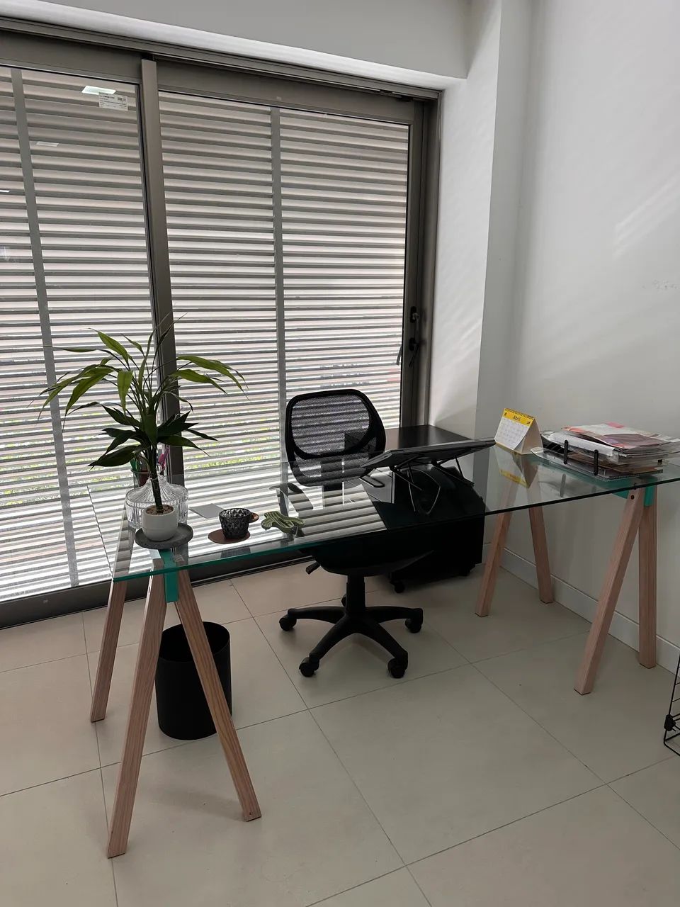 Mesa Escritório Tok&Stock 1,80x70cm - Foto 4