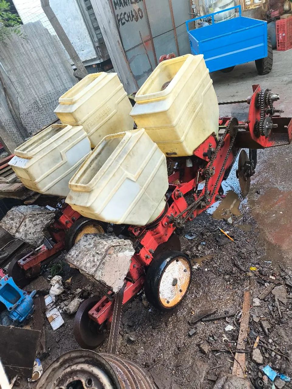 Plantadeira 2 linhas 5900