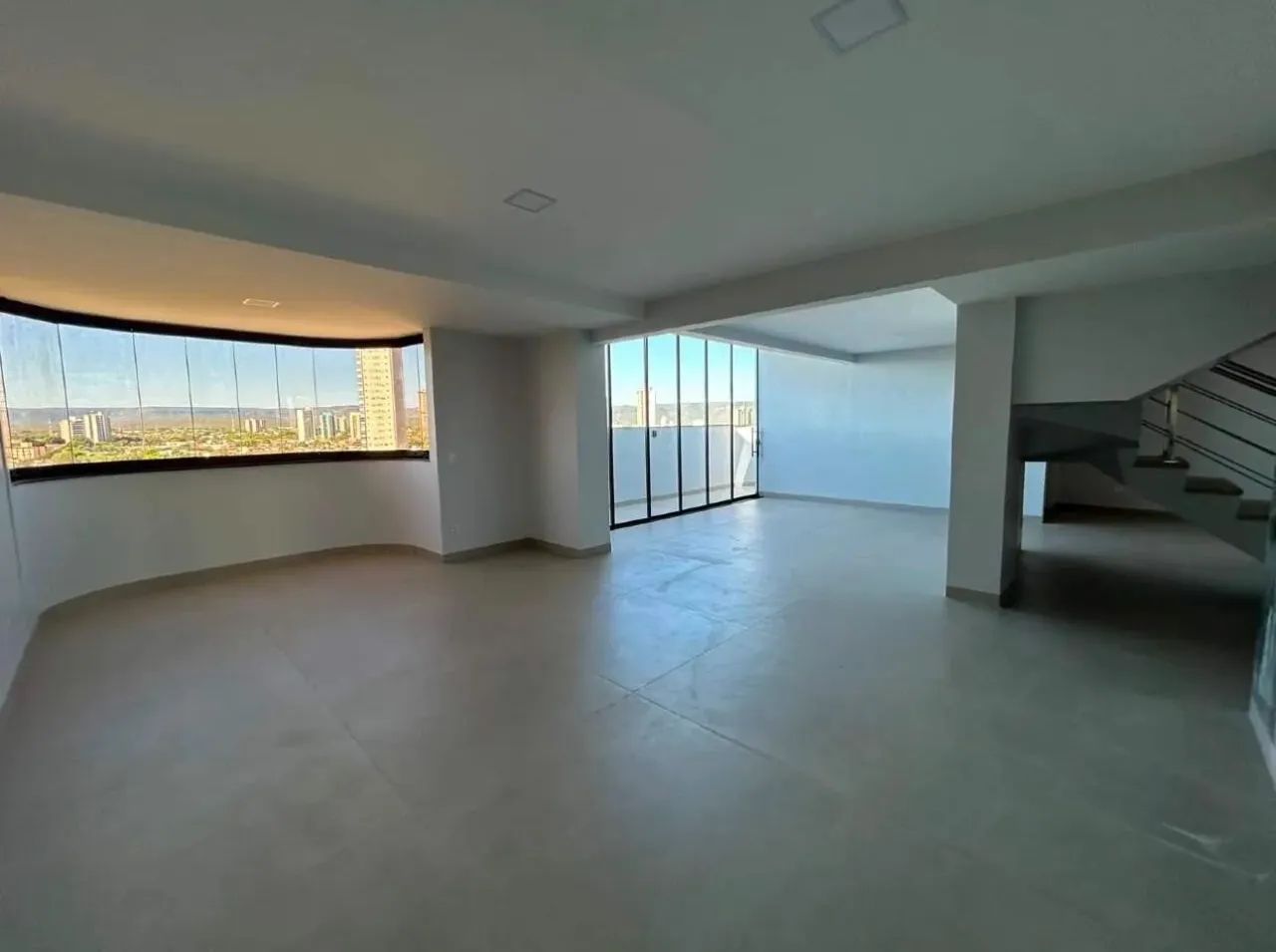 Cobertura duplex com 4 suítes, apartamento de 350 m² na 204 sul - Foto 5