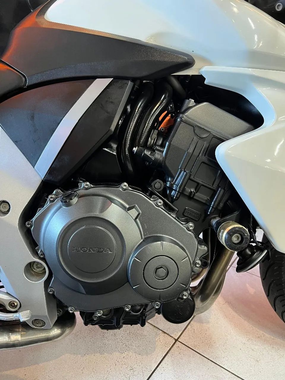 Cb 1000 R ano 14 15 extra - Foto 3