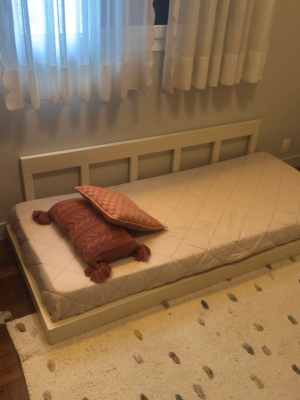 Cama auxiliar branca madeira - Foto 5