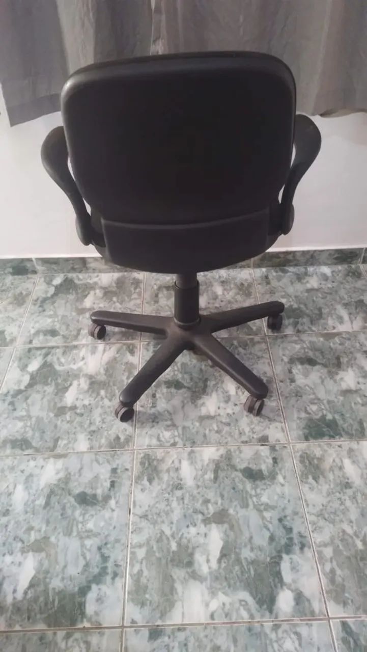 Cadeira giratória  - Foto 2