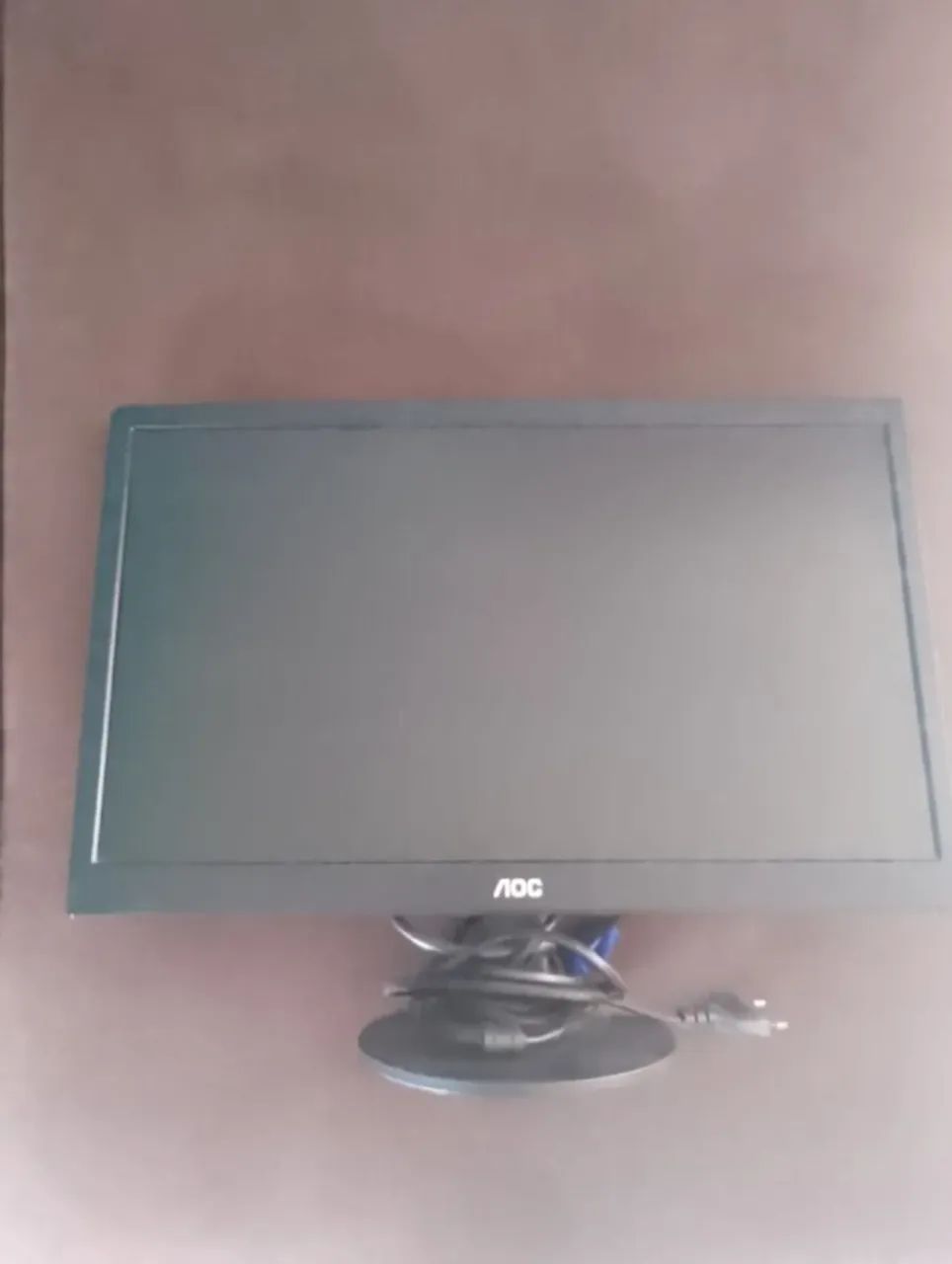 Monitor AOC E970SWNL LED 18.5" HD Preto 60Hz Antirreflexo