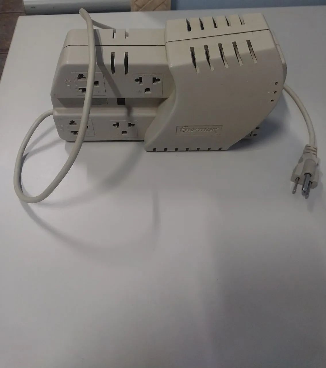 Estabilizador enermax
