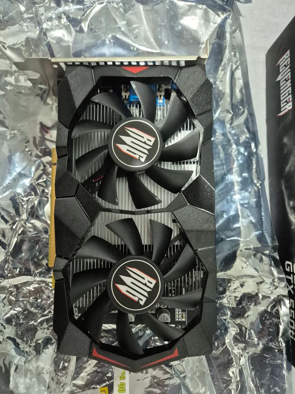 Placa de video GTX 550 TI 4GB NVIDIA