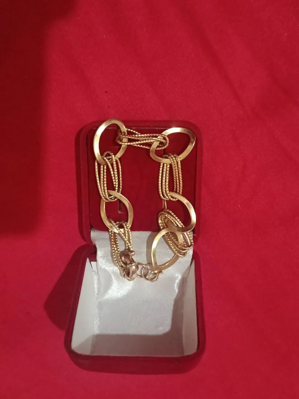 Vendo pulseira romannell folheada a ouro 24 k - Foto 2