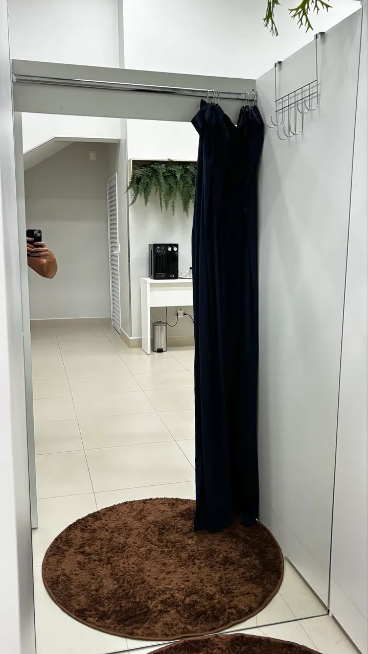 Provador de roupas em MDF / loja 