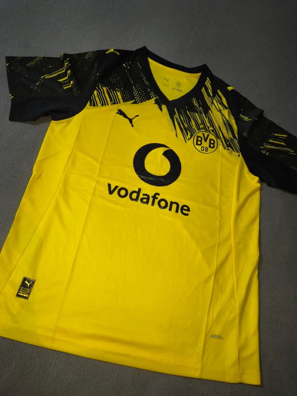 Camiseta Borussia Dortmund nova