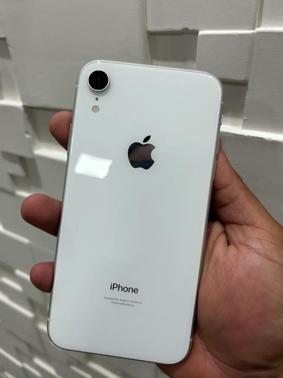 iPhone XR 64gb todo original nunca aberto - Celulares e
