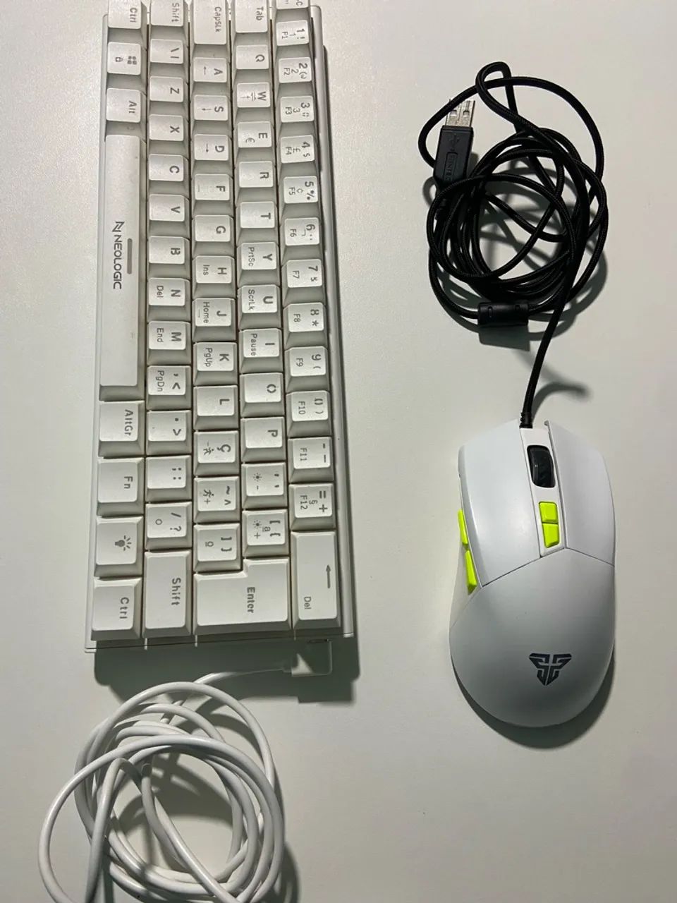 Teclado Mecânico Neologic 60% + Mouse phantom II