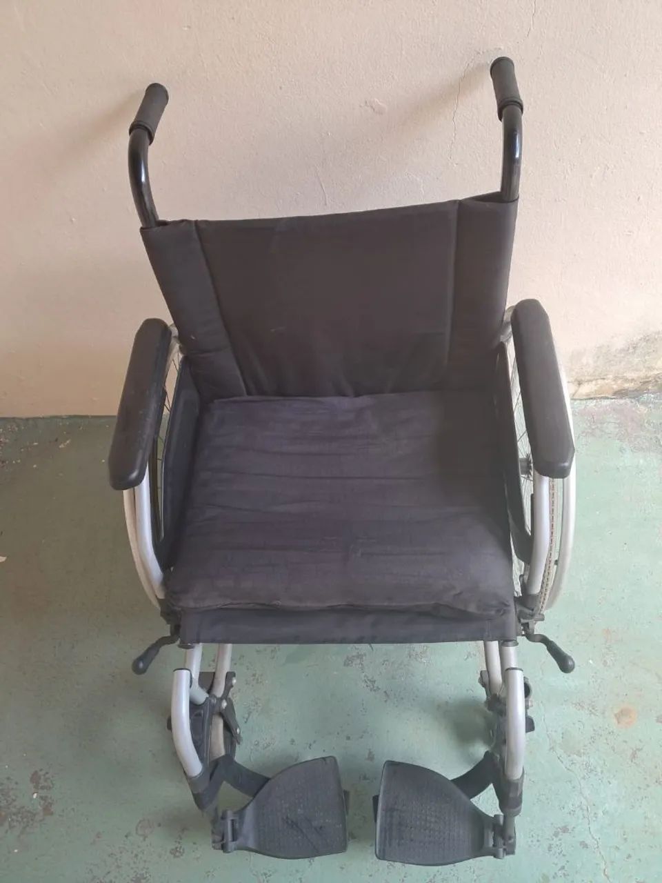 Cadeira de rodas - Foto 2