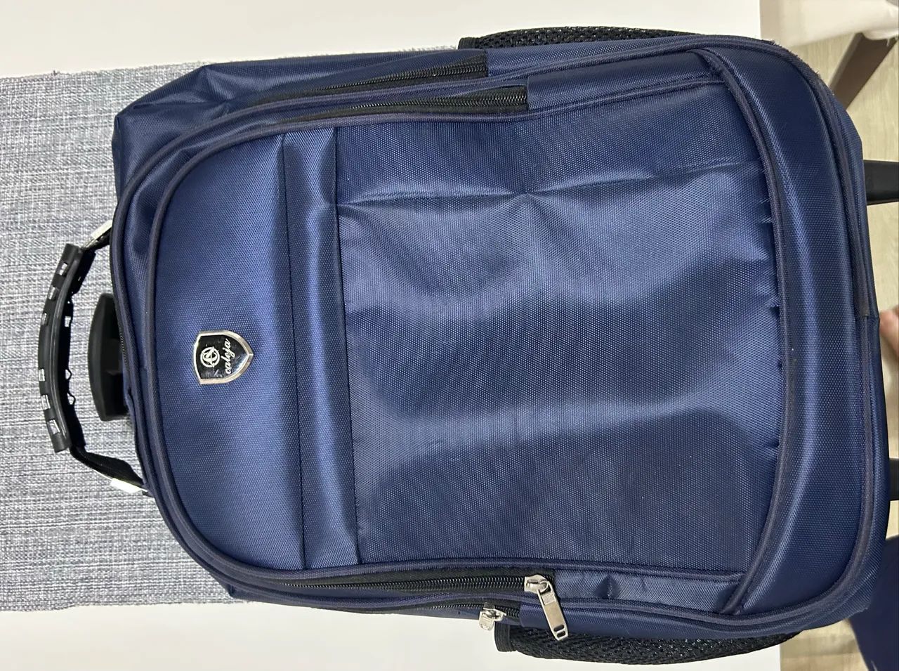 Mochila de rodinhas Executiva Escolar Trabalho Viagens - Nova - Foto 2