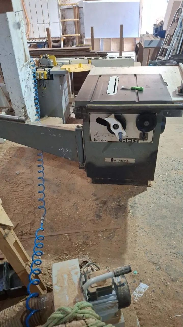 Esquadejadeira Invicta RE13