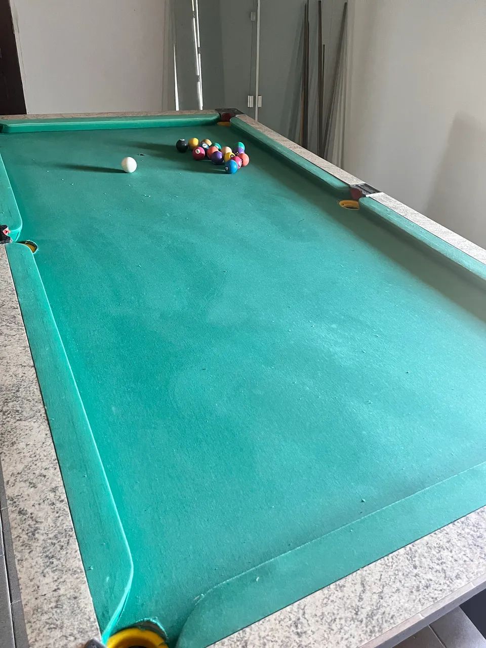 Mesa de sinuca ótimo estado - Madeira pura - Foto 2