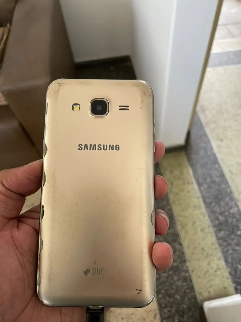Samsung Galaxy J5 - Foto 3