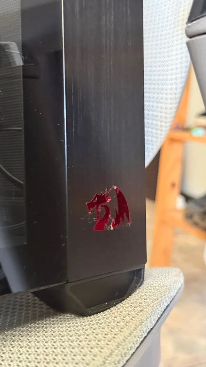 Gabinete Lian Li O11 Dynamic Mini Redragon Spec  - Foto 3